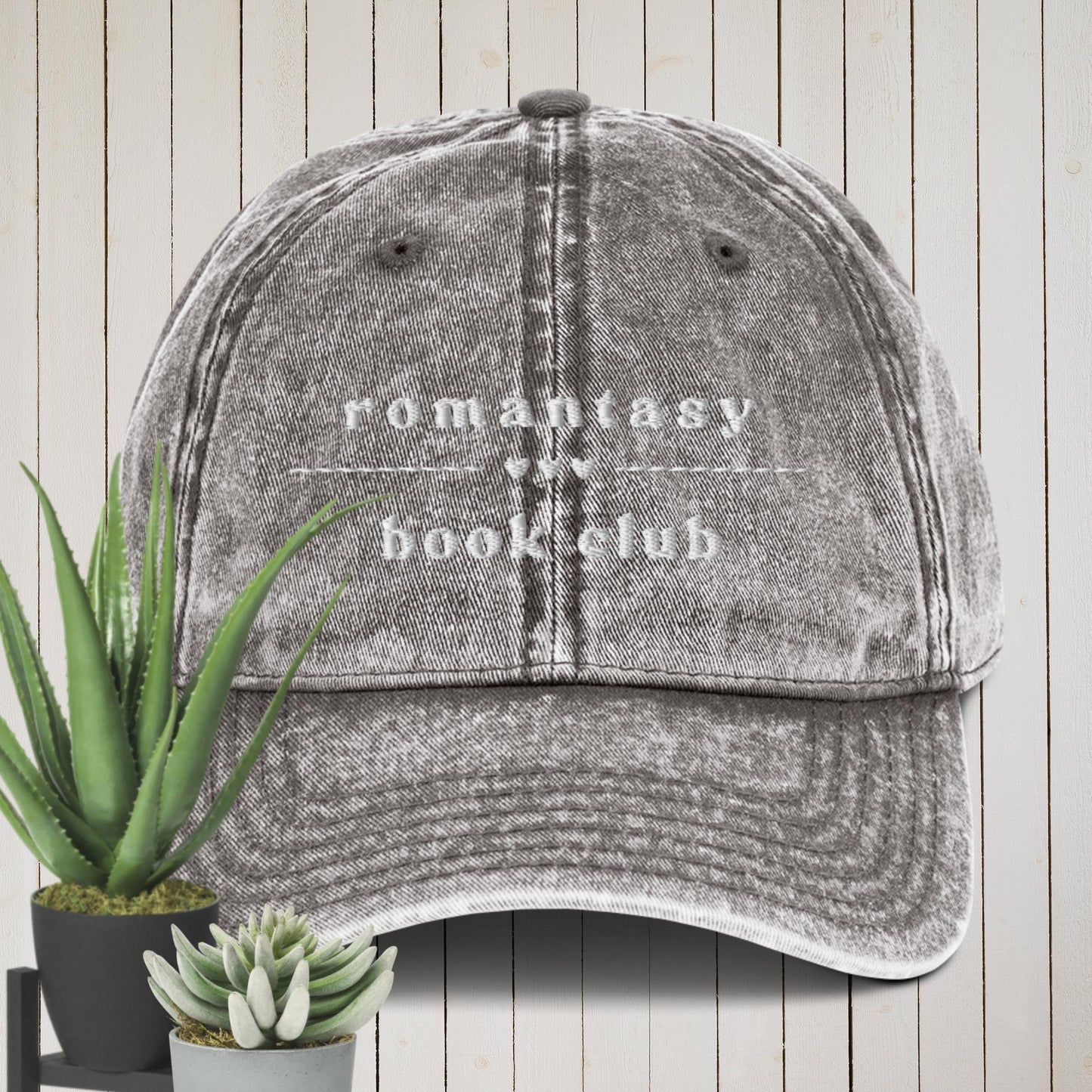 ROMANTASY BOOK CLUB | vintage cap