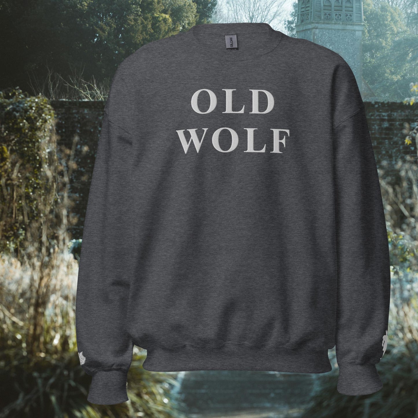 OLD WOLF | sweatshirt