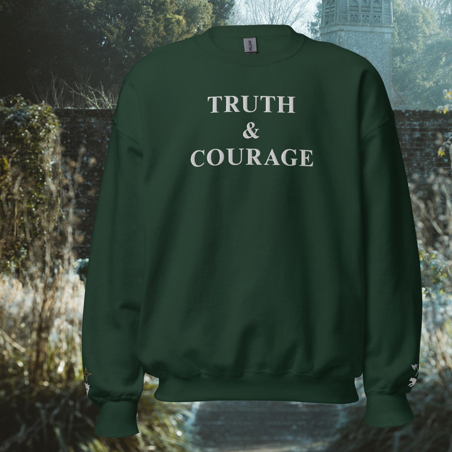 TRUTH & COURAGE | sweatshirt