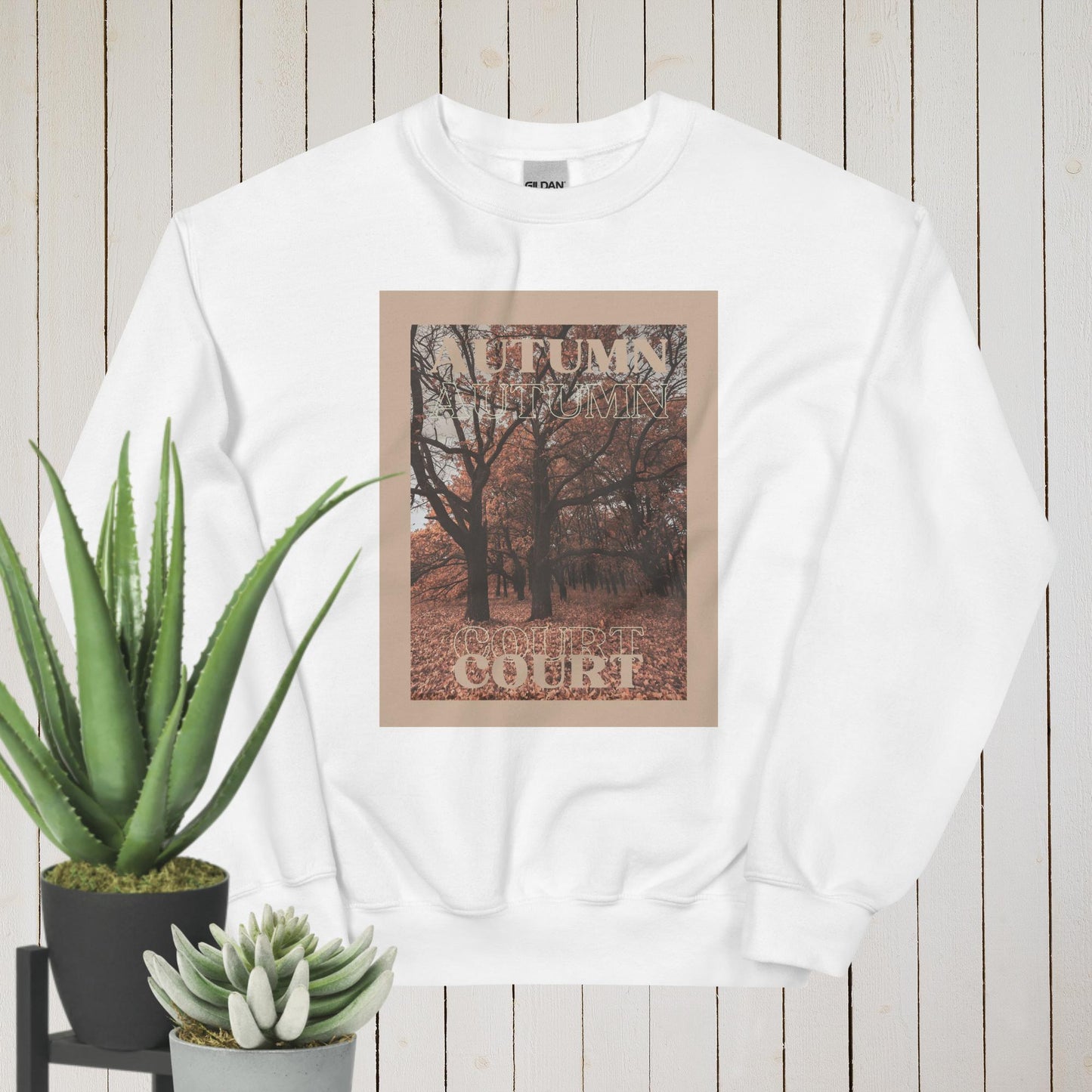 Seasonal Court Sweatshirt // Autumn