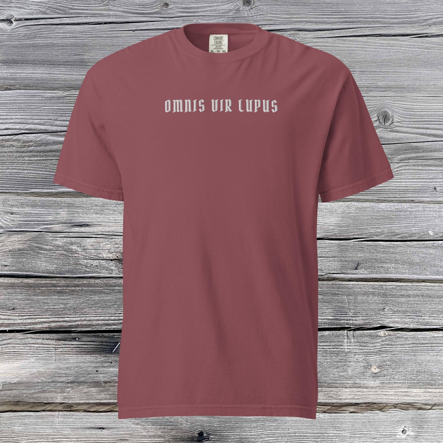 OMNIS VIR LUPUS | t-shirt