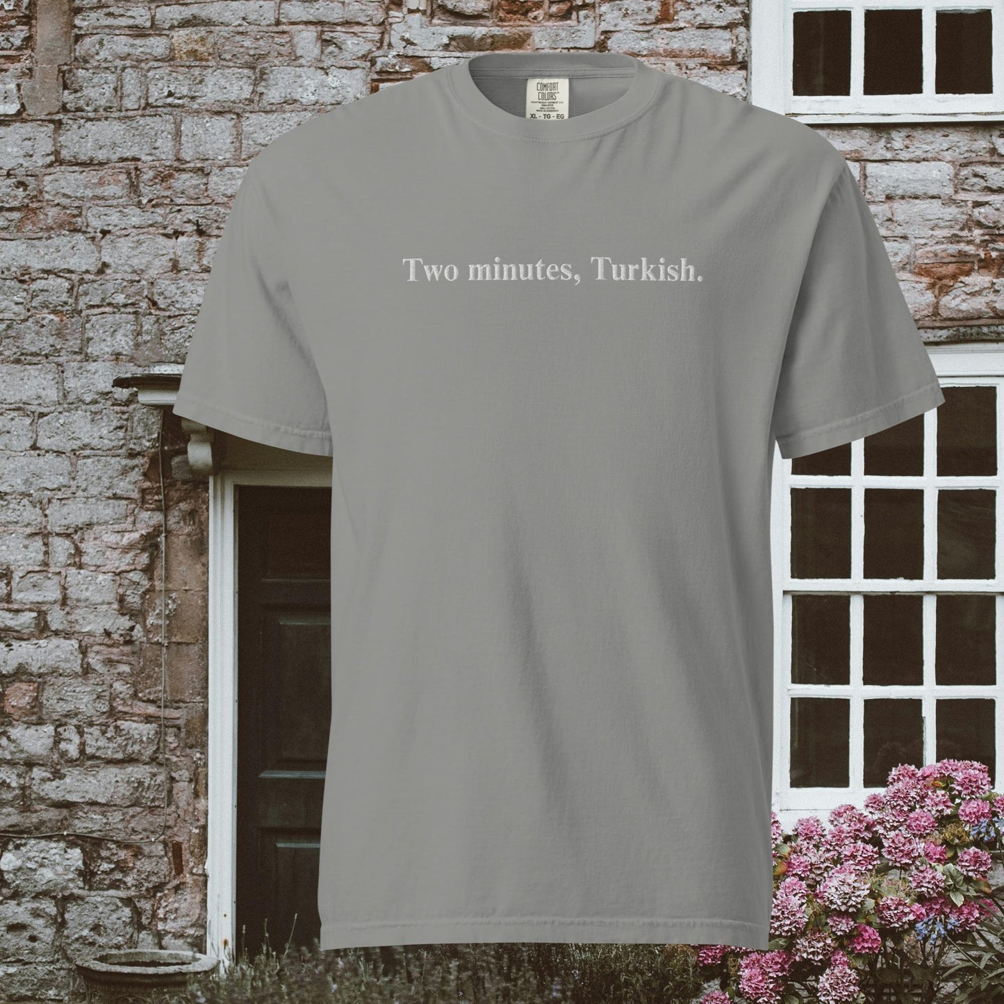 TWO MINUTES, TURKISH | t-shirt