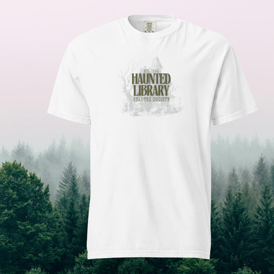 HAUNTED LIBRARY | t-shirt