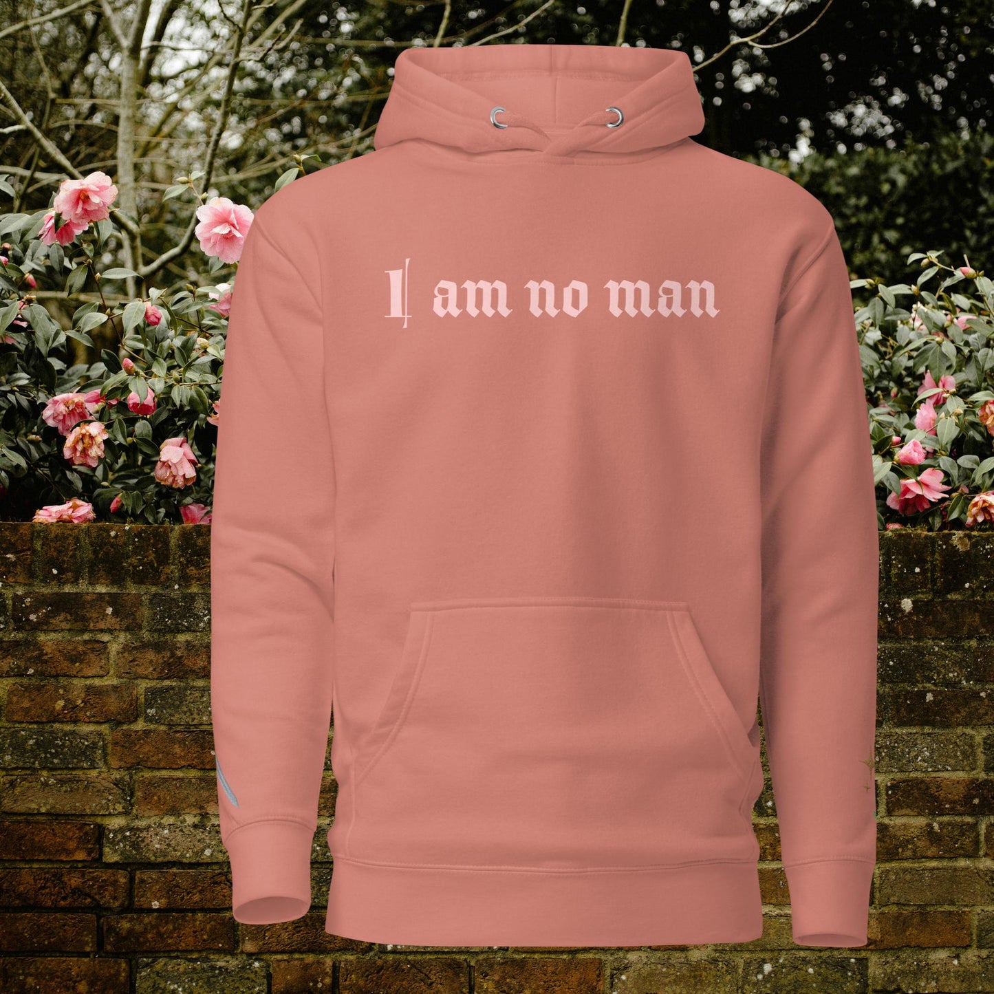 I AM NO MAN | hoodie